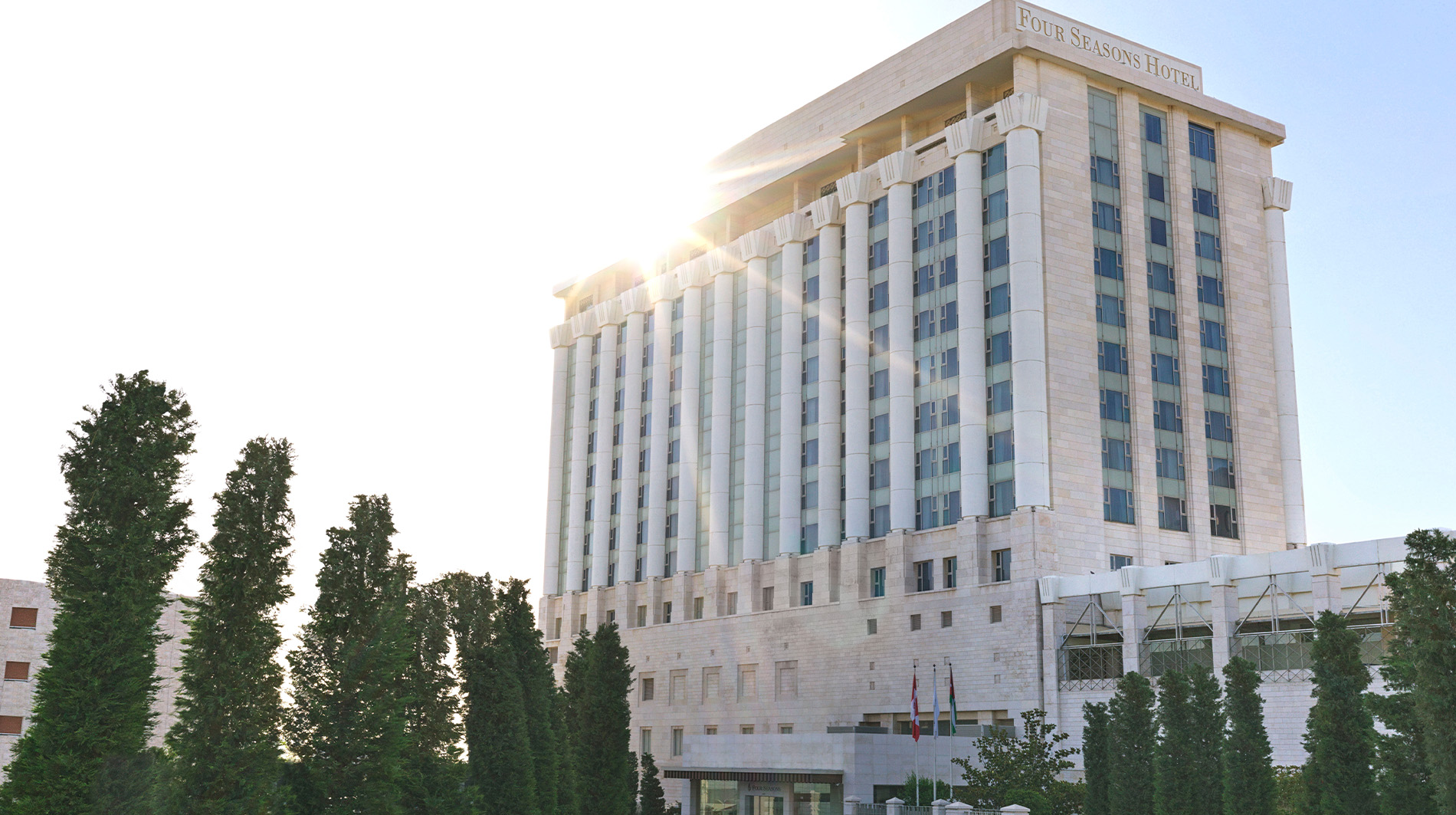 Four Seasons Hotel Amman Exterior