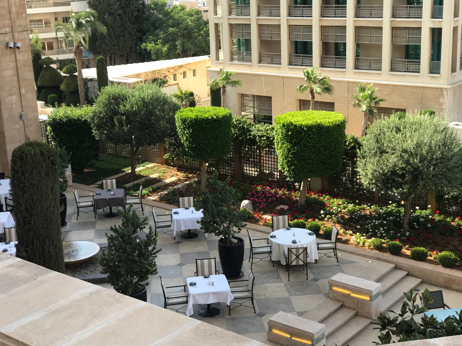 Grand Hyatt Amman Courtyard Dining