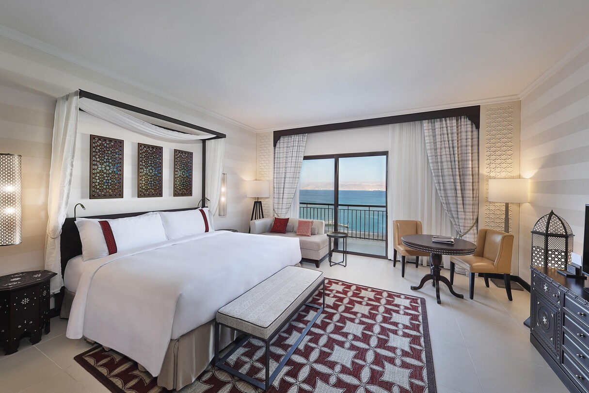 Luxury King Guest Room with Sea View