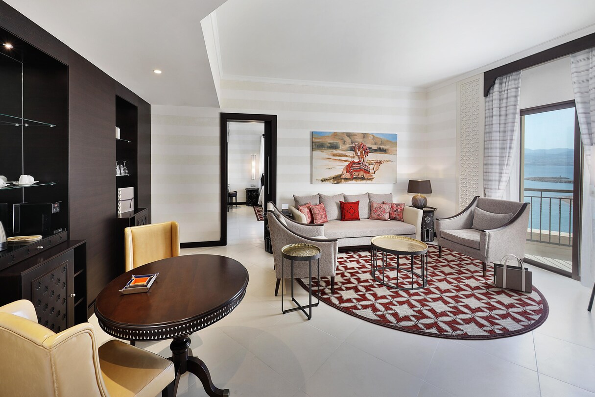 Grand Superior Suite Living Area