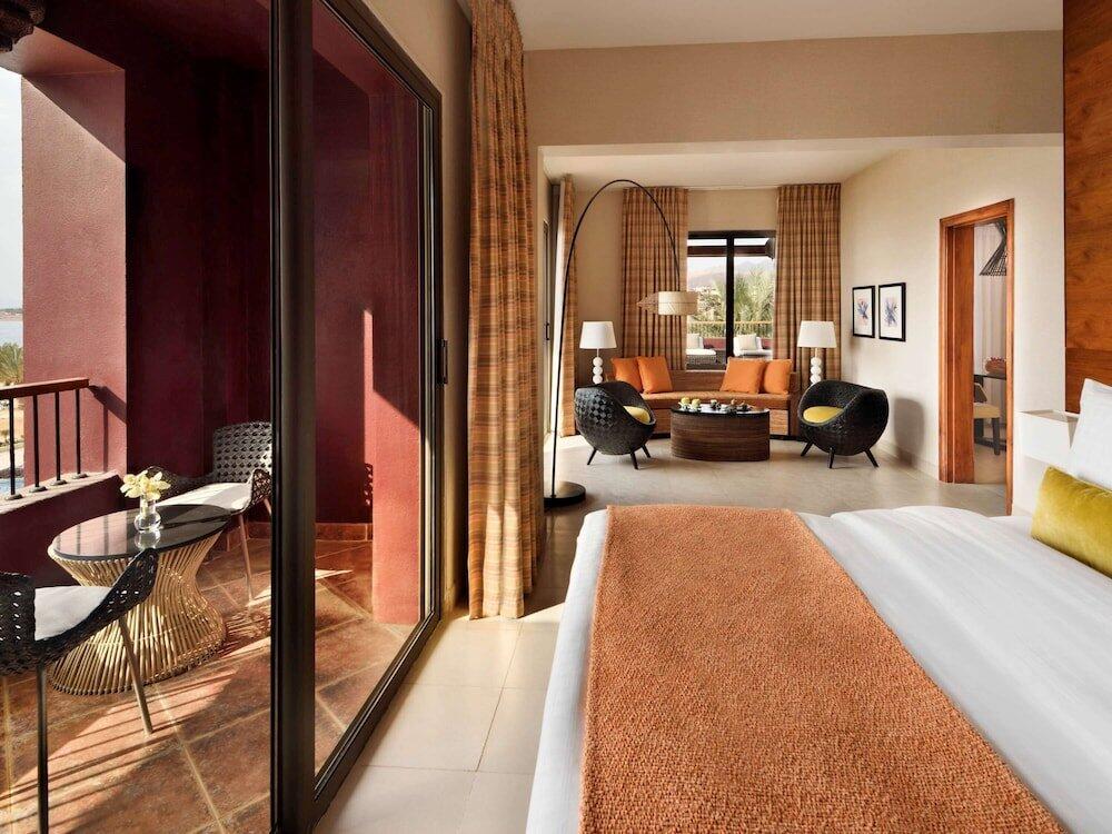 Mövenpick Resort & Spa Tala Bay Aqaba Suite