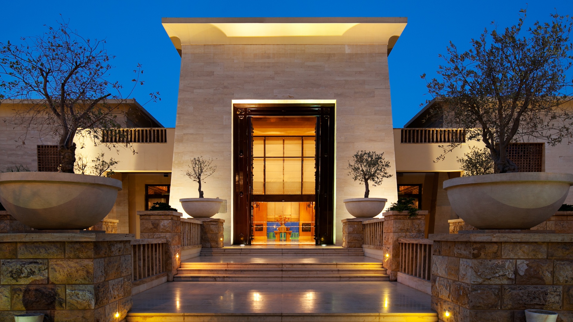 Kempinski Hotel Ishtar Dead Sea Entrance