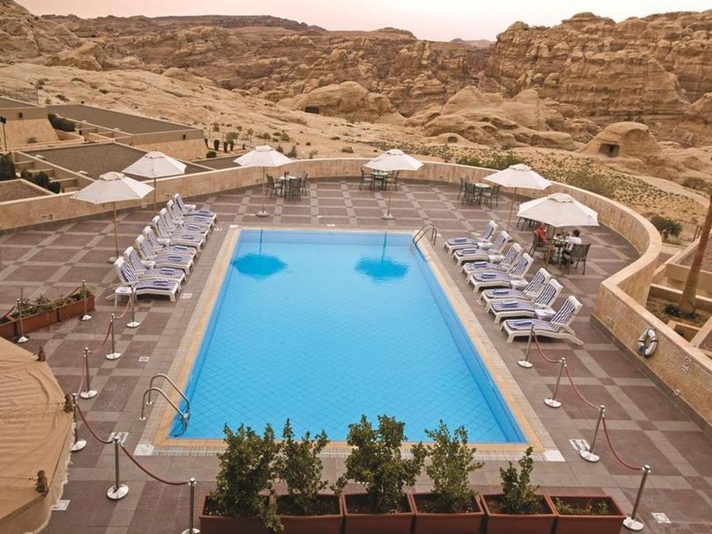 Crowne Plaza Resort Petra Pool Terrace