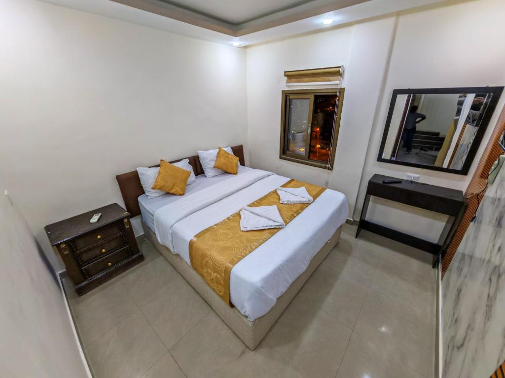 Petra Gate Hotel Room Overview