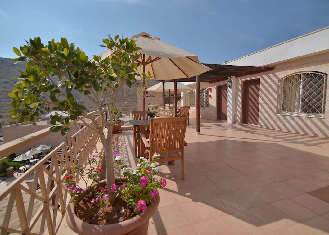 Petra Guest House Terrace