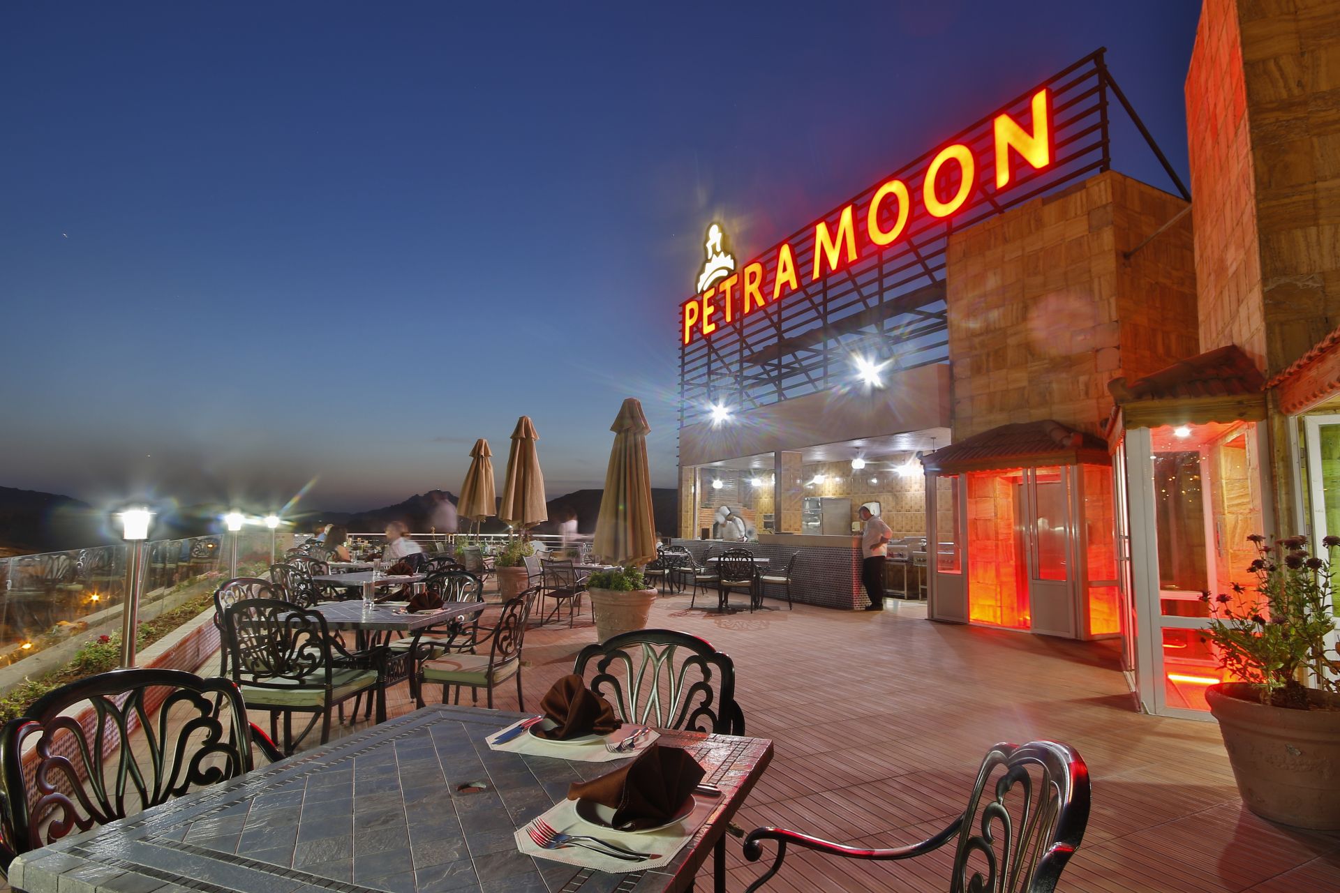Petra Moon Hotel Rooftop Terrace