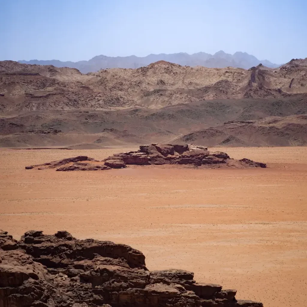 Wadi Rum Full-Day 4×4 Jeep Safari: Valley of the Moon