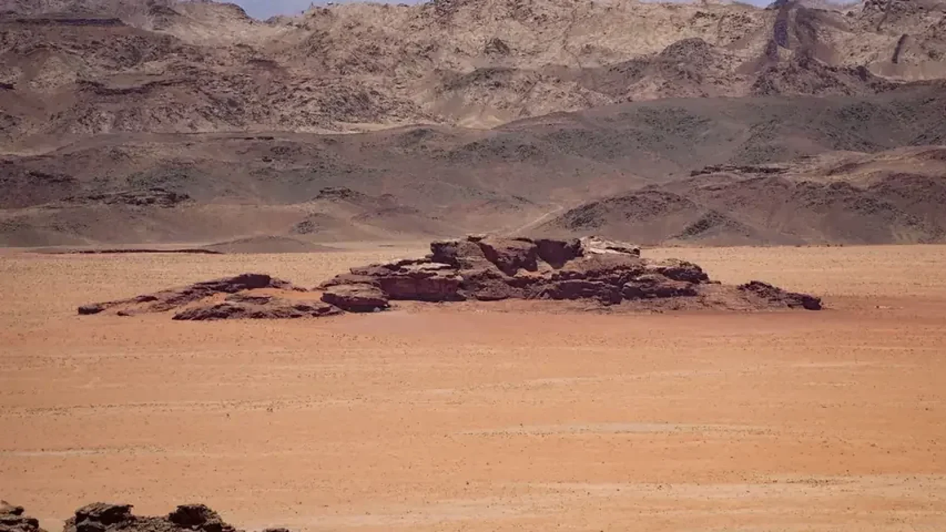 Wadi Rum Full-Day 4×4 Jeep Safari: Valley of the Moon