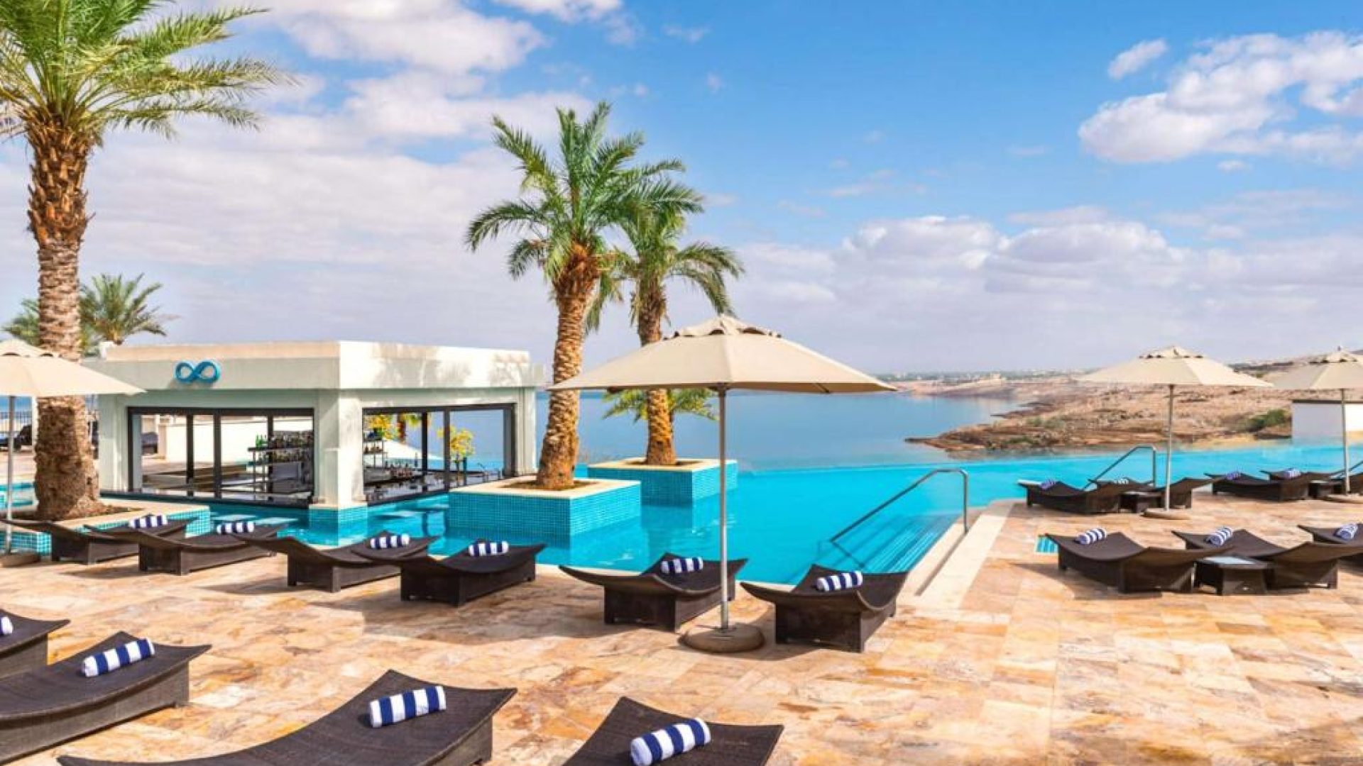 The Family Oasis - Dead Sea
