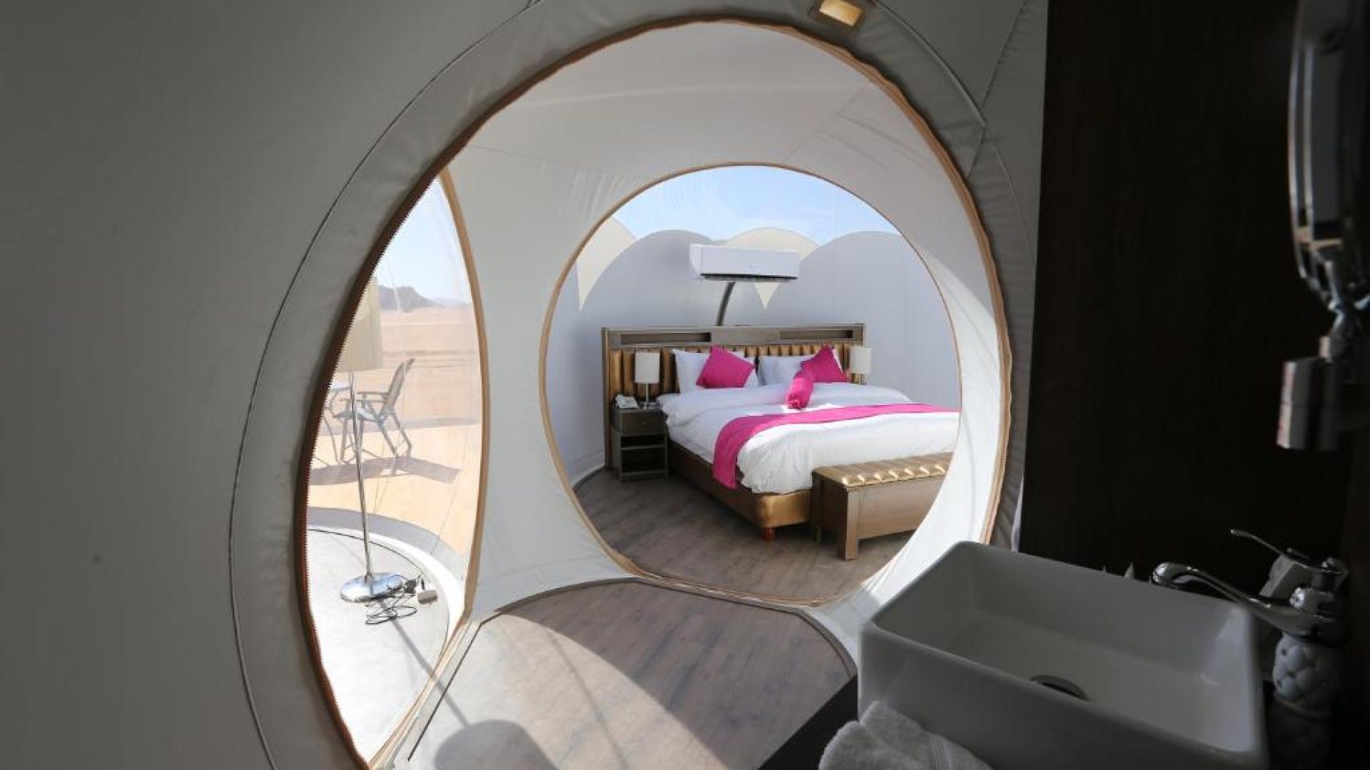 The Bubble Luxotel - Wadi Rum